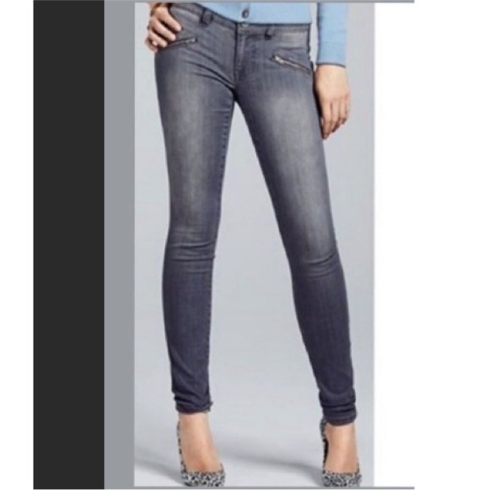 CAbi Zipper Pocket Skinny Jeans 181